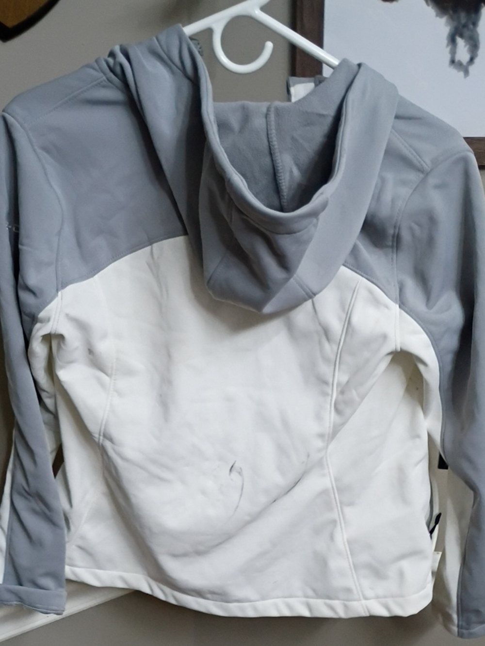 Spyder Women’s Gray & White Hooded Performance Jacket - Picture 4 of 4